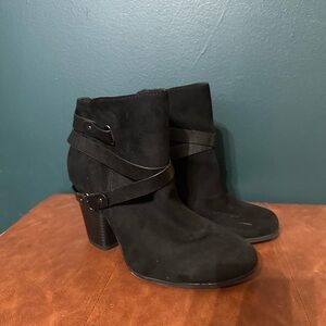 Torrid ankle booties. Size 9W